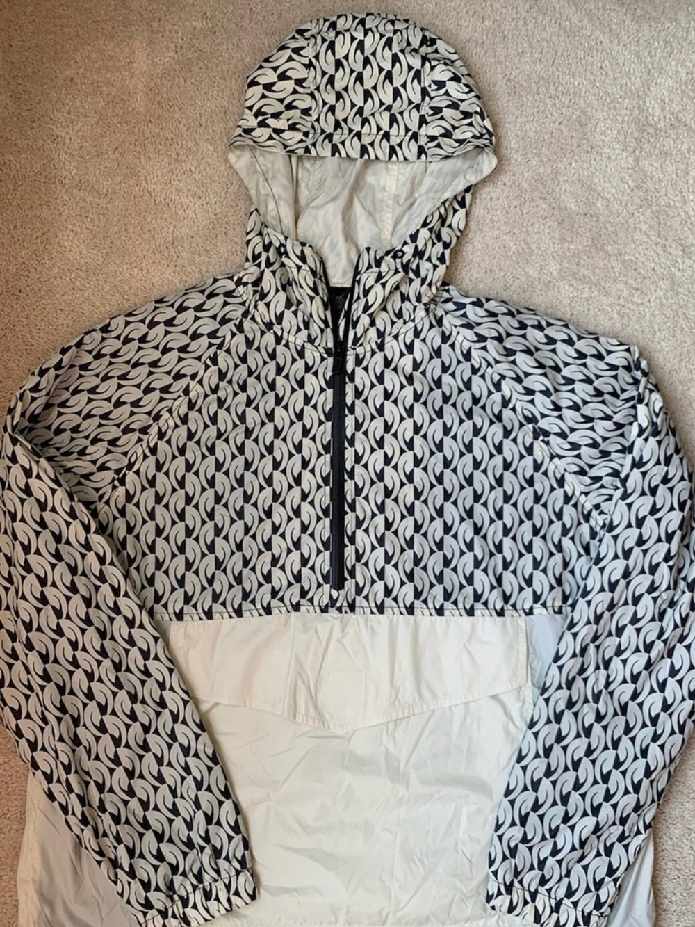 Marc by Marc Jacobs Unisex geometric windbreaker Black and Cream Hooded Anorak